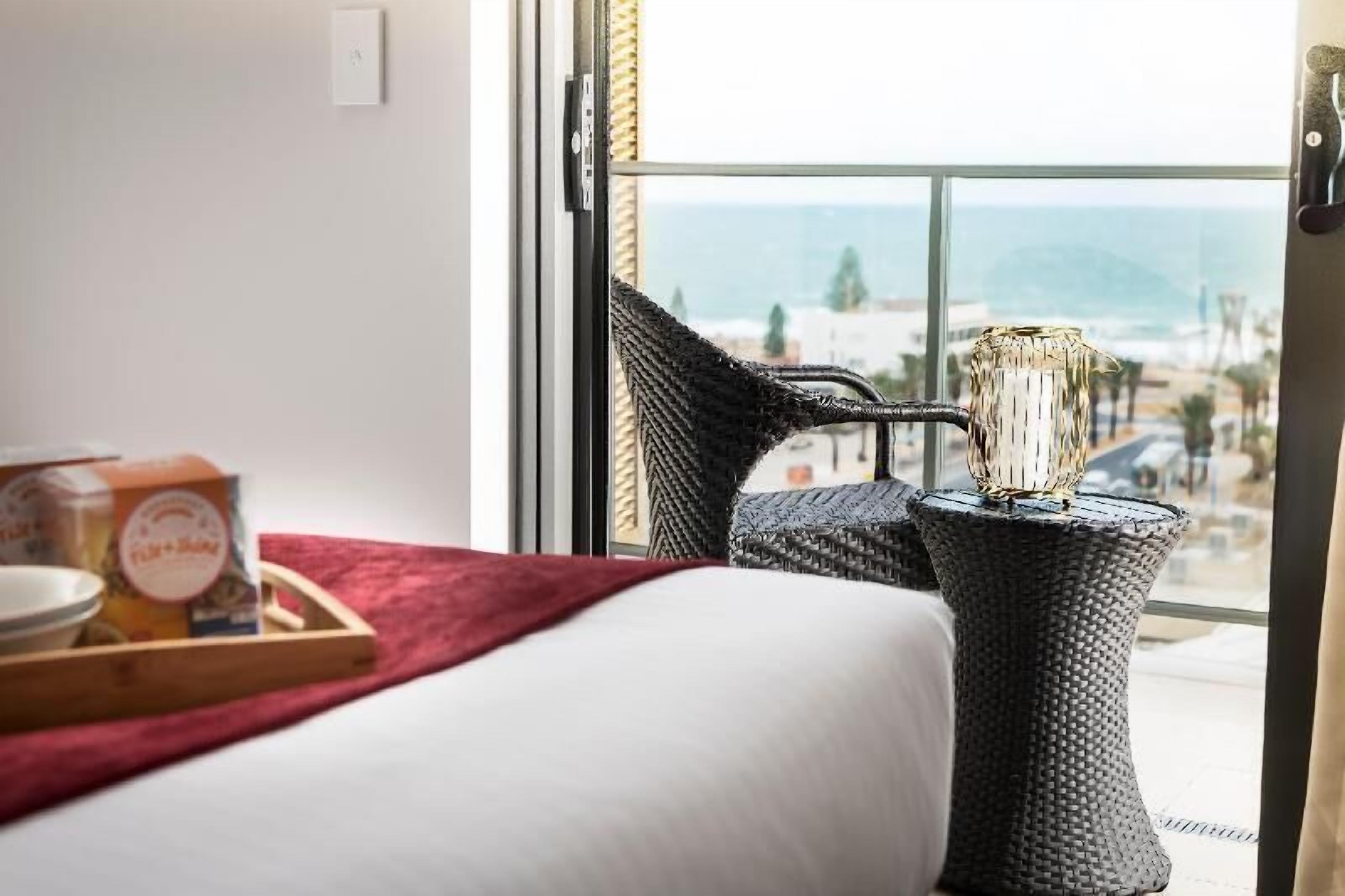 In-room safe, laptop workspace, blackout curtains, iron/ironing board