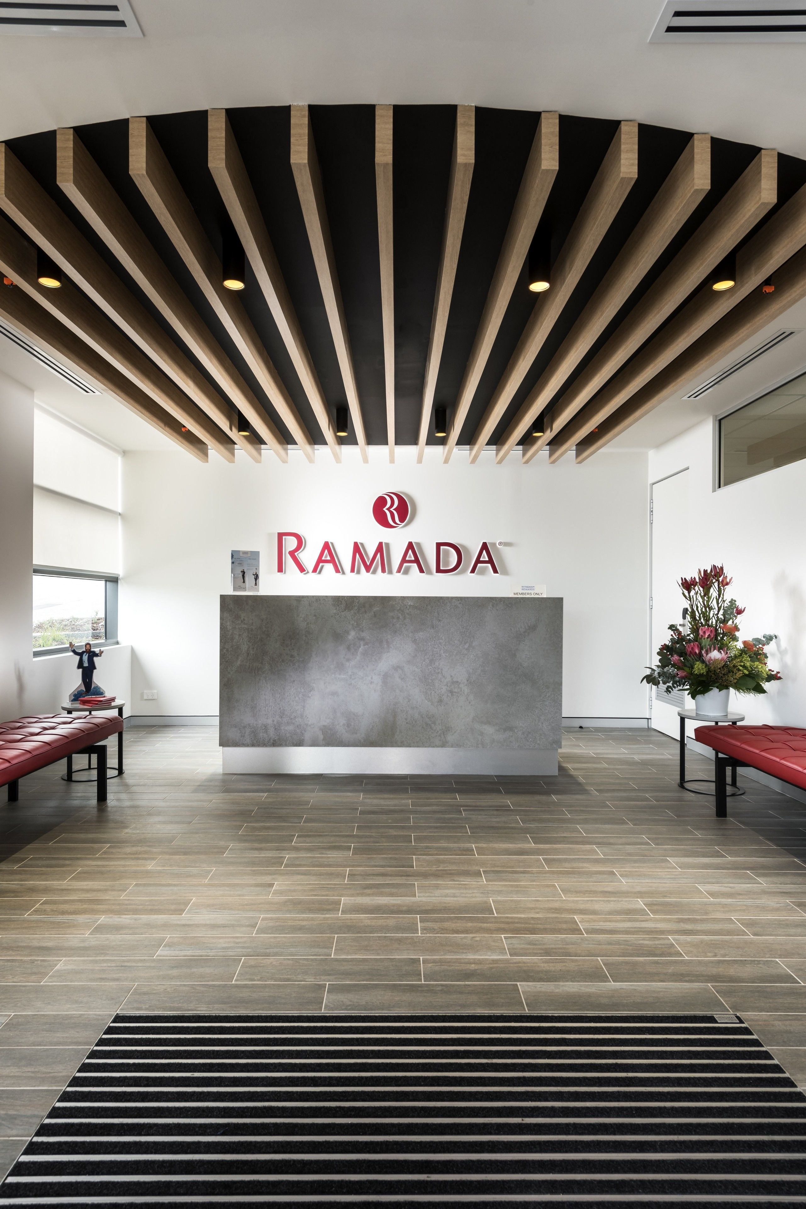 Ramada VetroBlu Scarborough Beach — image 30