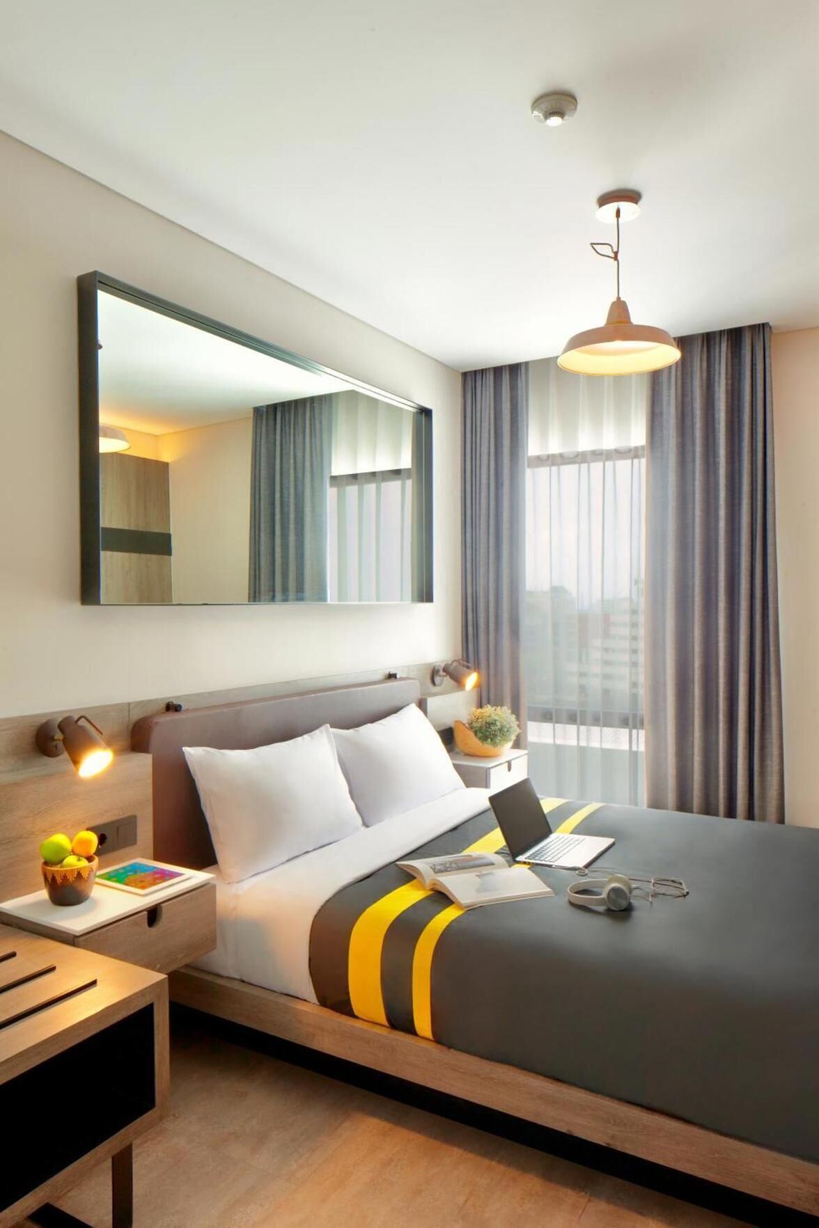 Blackout curtains, soundproofing, iron/ironing board, free WiFi