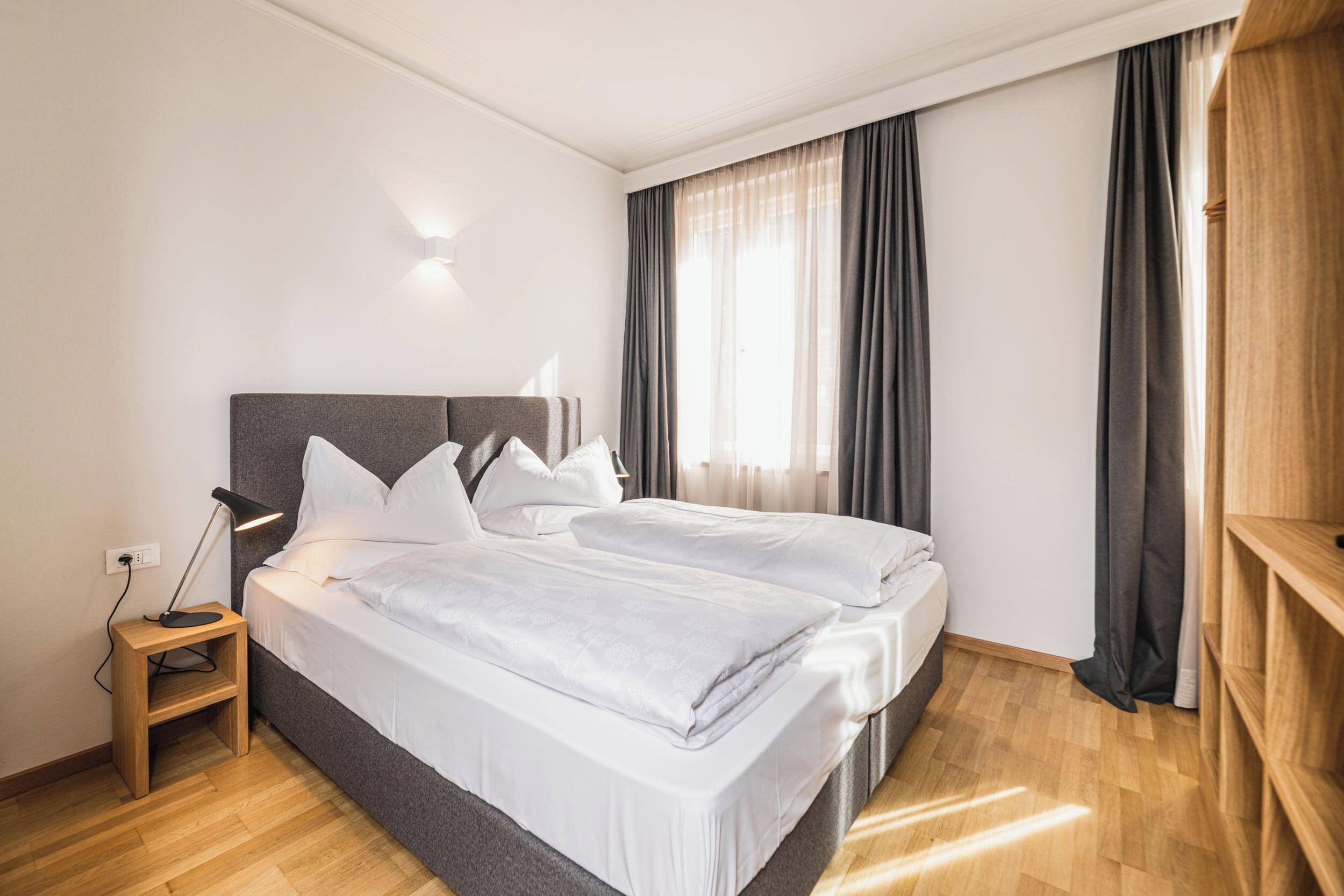 Deluxe-Apartment | Zimmersafe, kostenloses WLAN, Bettwäsche