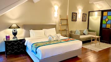 Heritage Room (Ground Floor) | Minibar, in-room safe, desk, blackout drapes