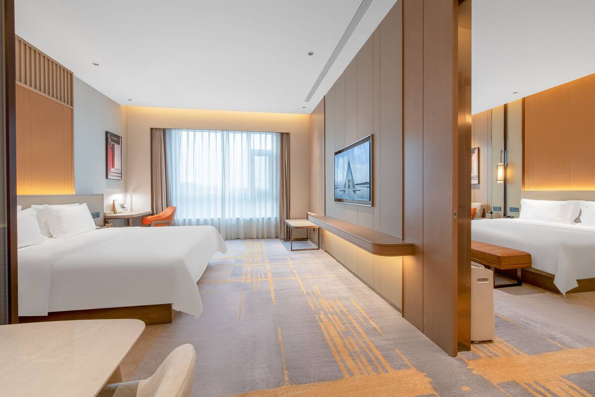 Famliy  Suite Gardenview | Premium bedding, minibar (free items), in-room safe, desk