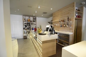 Unclassified image, 5 of 91, button - Hotel Piccadilly (Jesolo)