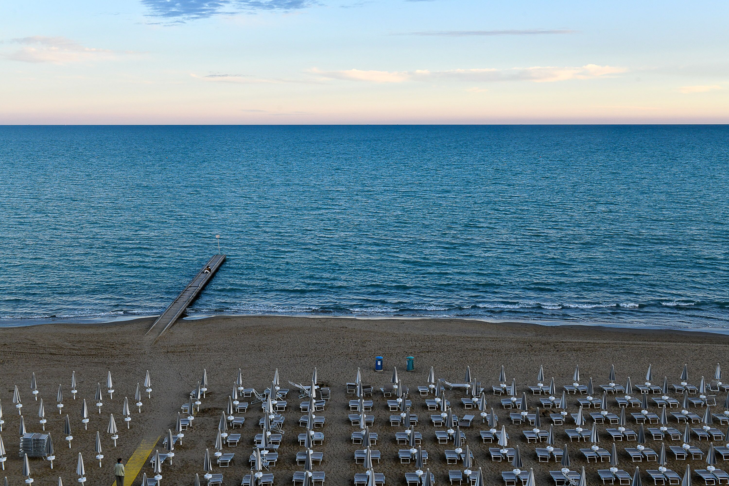 私人海灘、白沙、躺椅、太陽傘