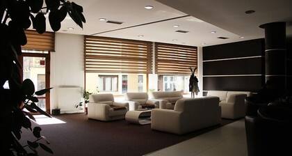 Parlament Hotel