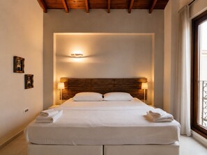 Deluxe Double Room, 1 Double or 2 Twin Beds | Premium bedding, Select Comfort beds, minibar, individually decorated - D'core Hotel Alacati (Cesme)