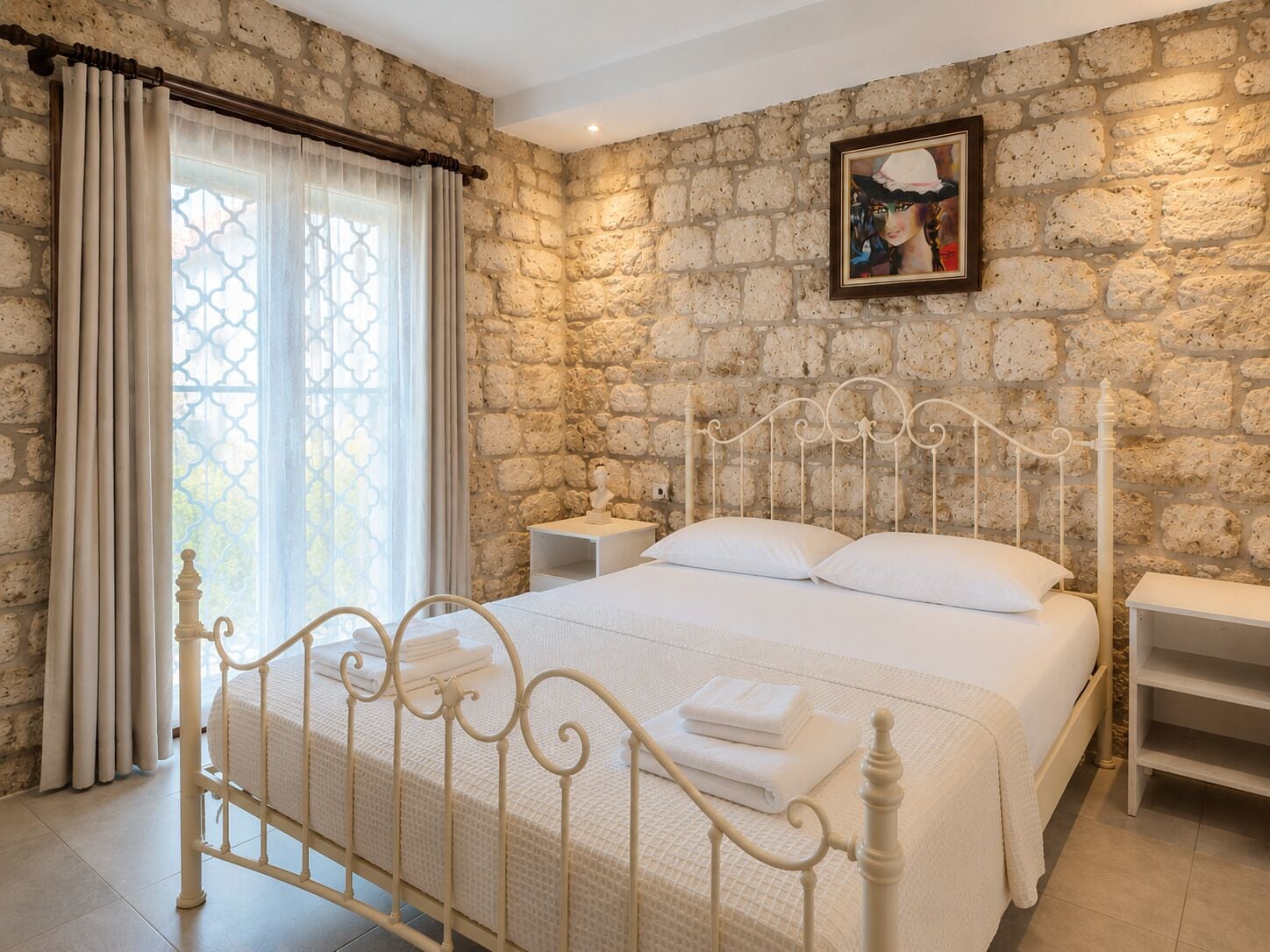 Premium bedding, Select Comfort beds, minibar, individually decorated