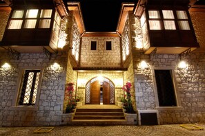 Front of property - D'core Hotel Alacati (Cesme)