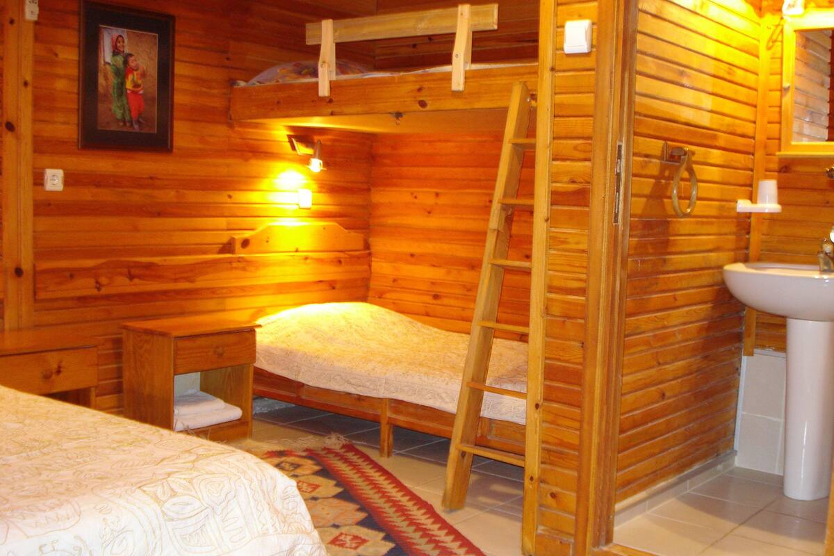 in-room safe, desk, soundproofing, free cots/infant beds