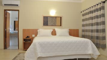 Quarto casal premium | Camas com colchões pillow-top, frigobar, cofres nos quartos