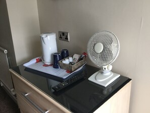 Classic Double Room, Ensuite - The Benson (Blackpool)