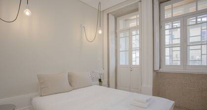 Liiiving in Porto - Bolhão Market Apartment II