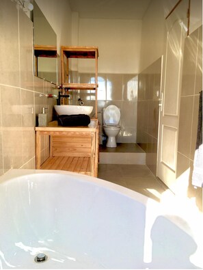 Suite Deluxe | Salle de bain | Sèche-cheveux