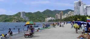 Beach nearby - Brizzamar Hotel (Santa Marta)