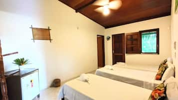 Family Room | 1 bedroom, hypo-allergenic bedding, minibar, free WiFi