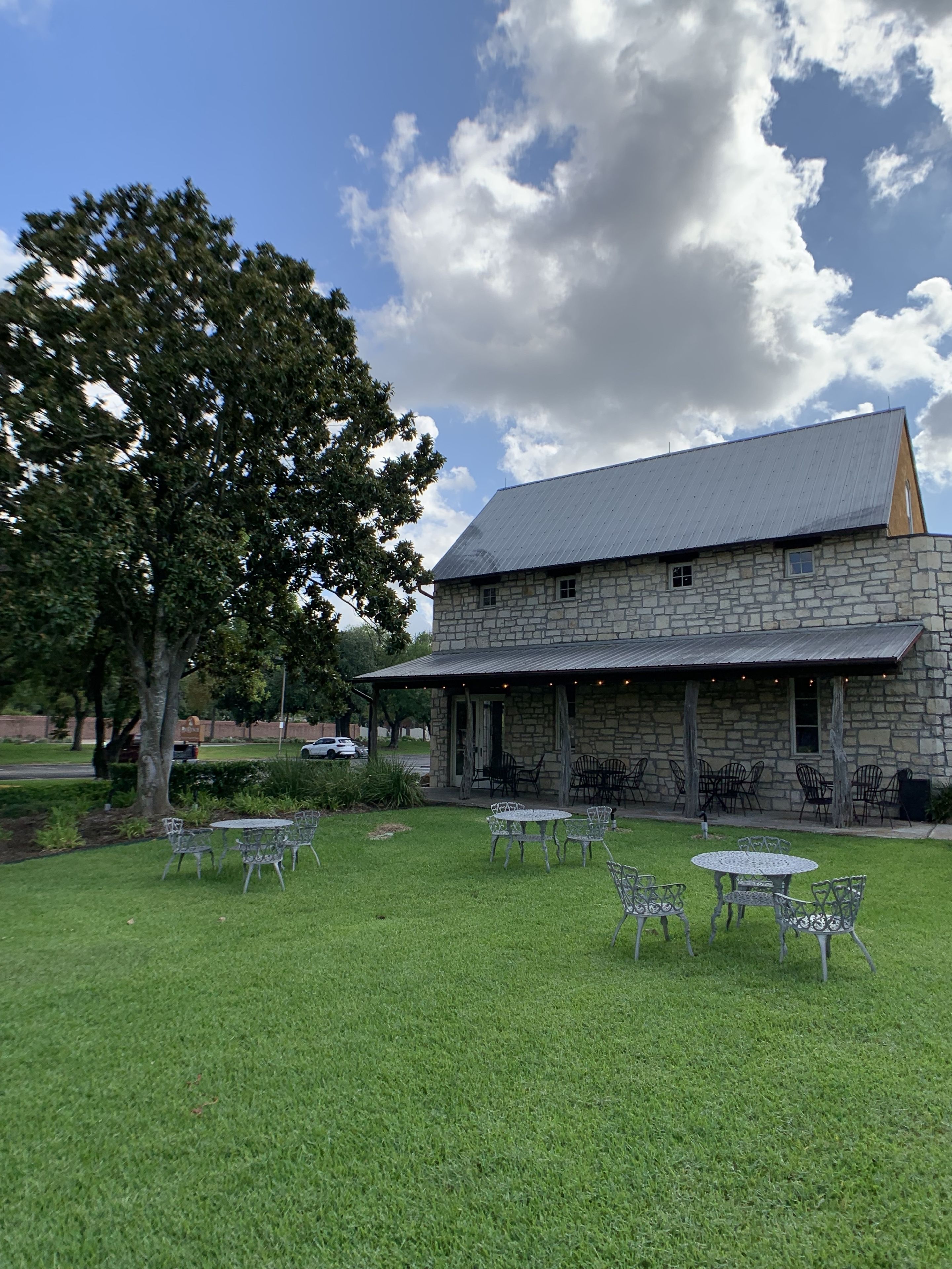 outdoor banquet area