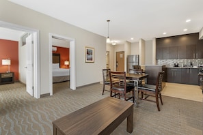 Suite, 2 Bedrooms, Non Smoking, Kitchen (with Sofabed) | Hypo-allergenic bedding available, desk, laptop workspace, soundproofing - Best Western Plus Merritt Hotel (Merritt)