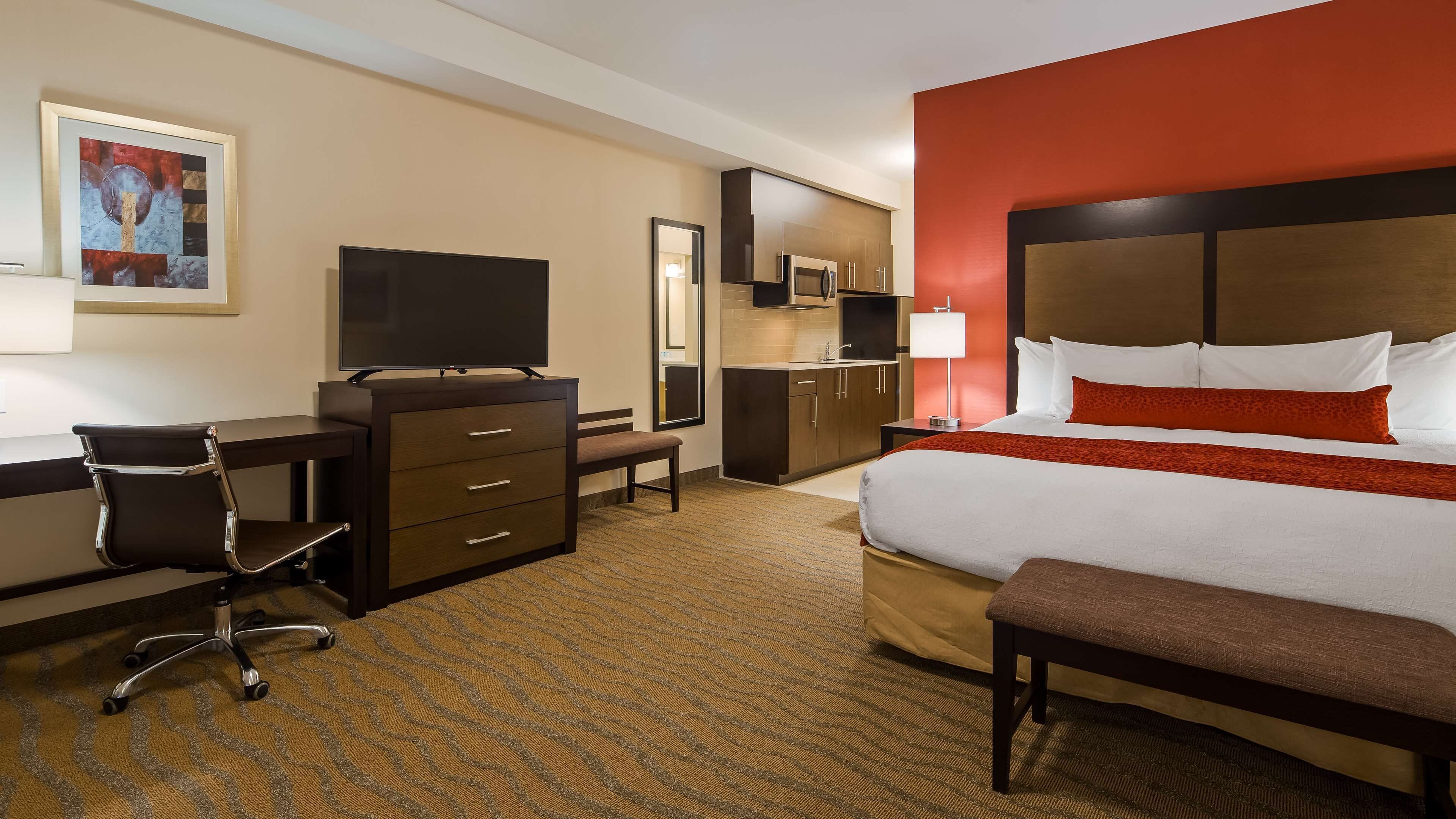 hypo-allergenic bedding, desk, laptop workspace, soundproofing