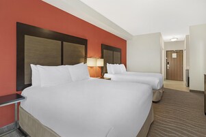 Ropa de cama hipoalergénica y escritorio 