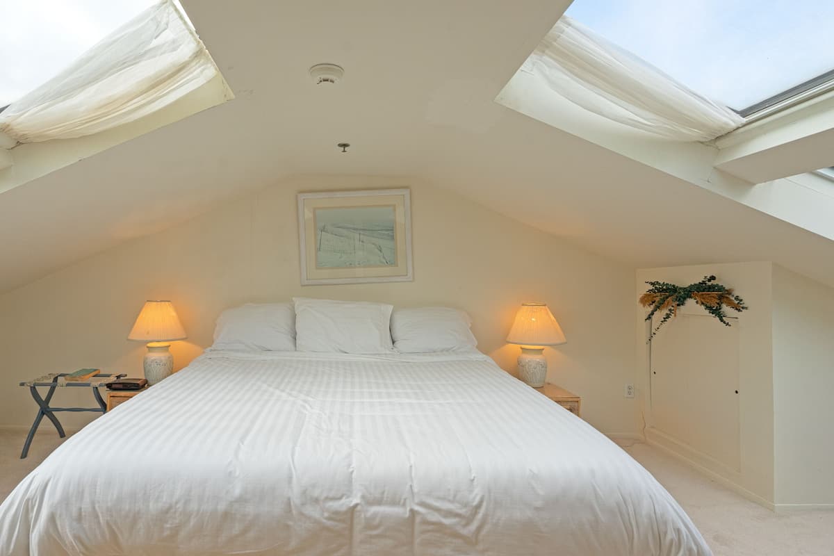 One Bedroom Duplex 226 | Bed sheets