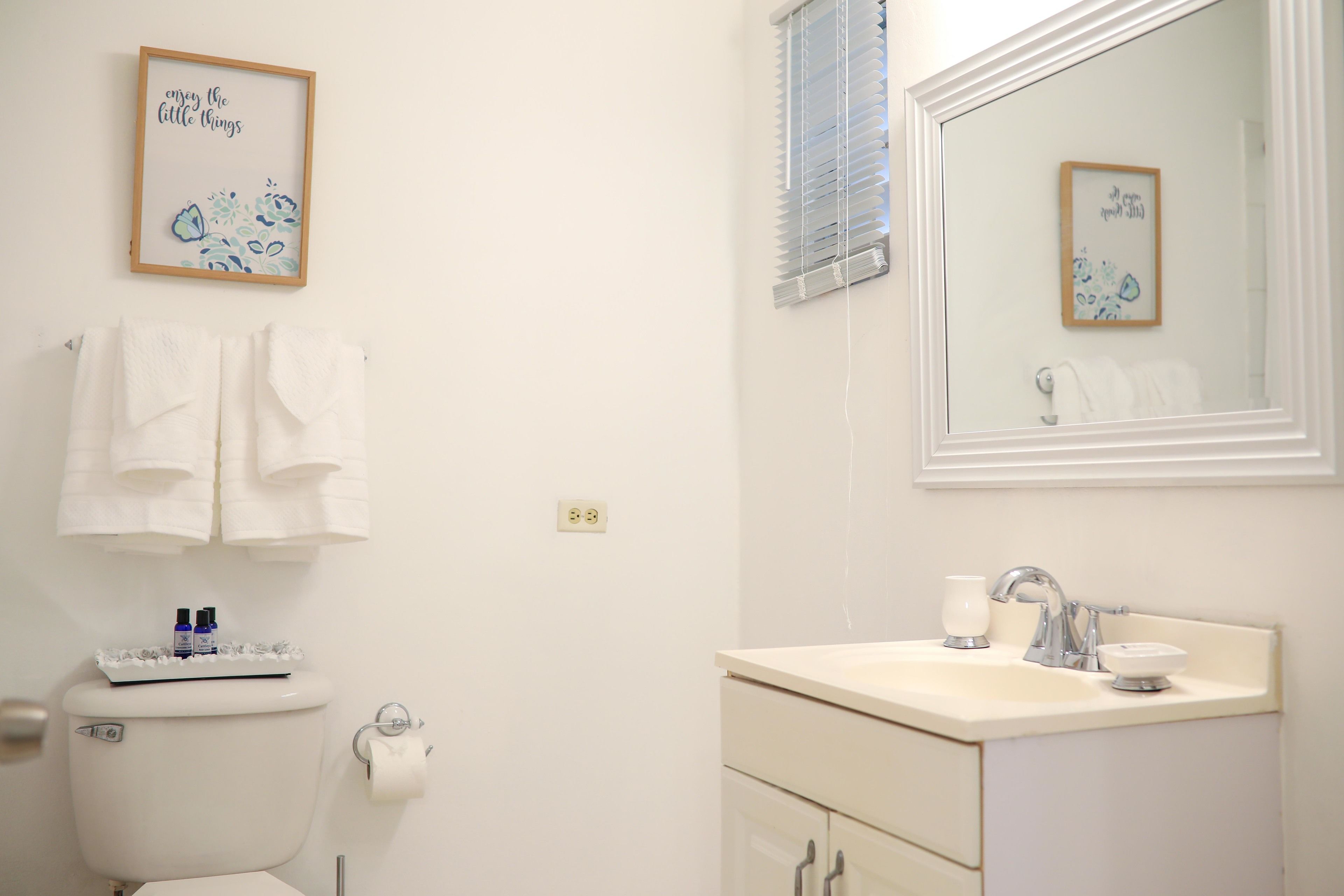 New Kingston's Deluxe Apartment