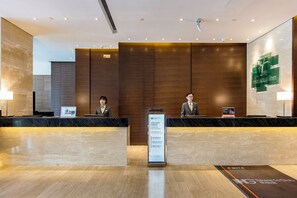 Ảnh chưa phân loại, 5 trong số 94 ảnh, nút