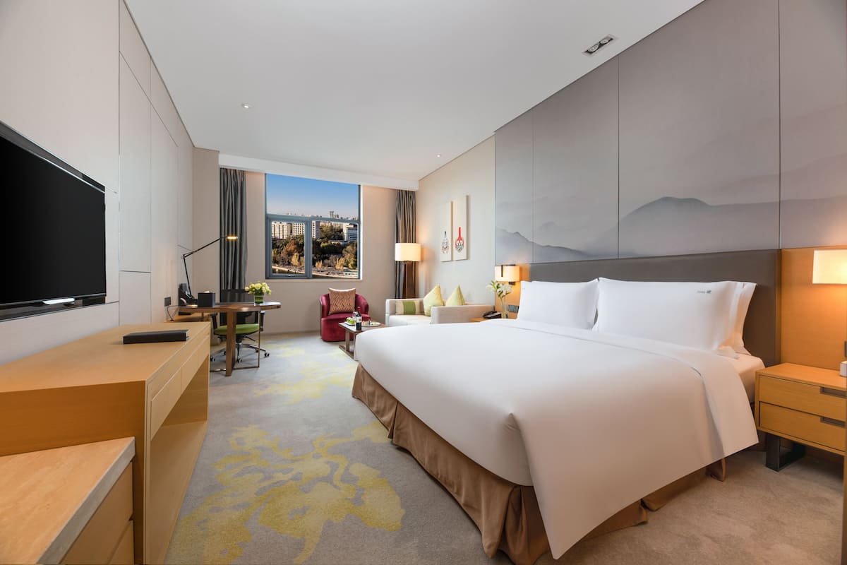 1 bedroom, minibar, in-room safe, desk