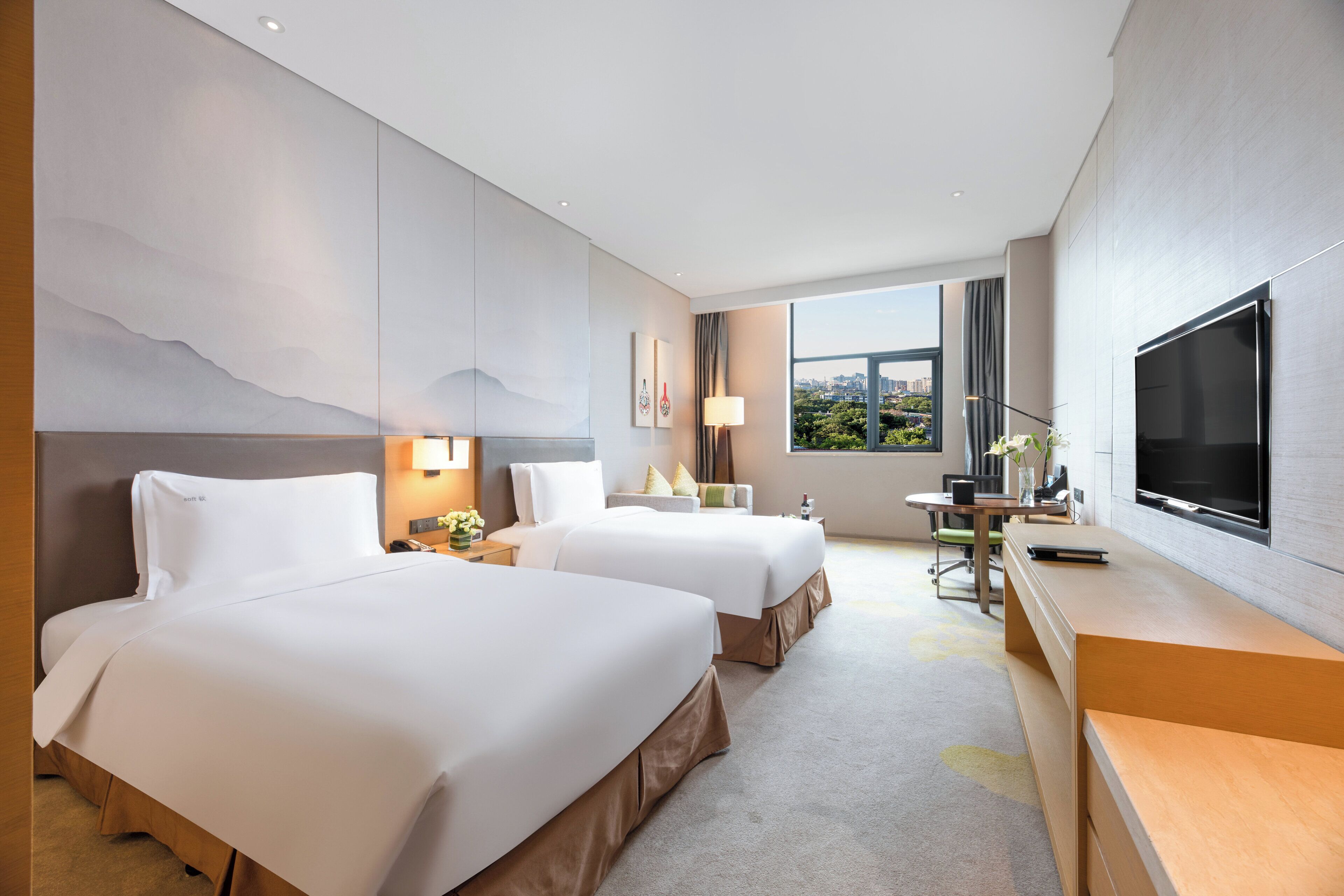 1 bedroom, minibar, in-room safe, desk