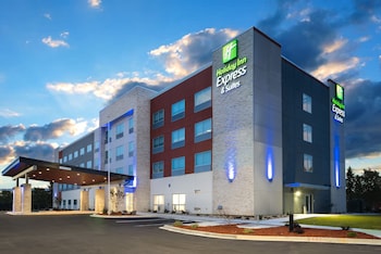 Holiday Inn Express & Suites Greenville SE - Simpsonville by IHG