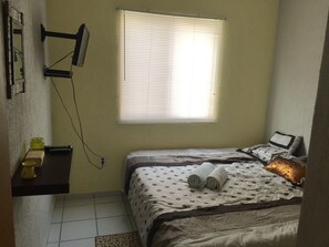 1 bedroom, premium bedding, desk, iron/ironing board