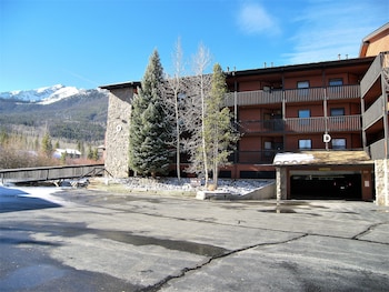 Mountainside 2 Bed 2 Bath