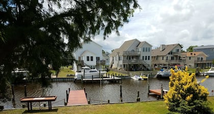 Broadbay Getaway Your Next Best Vacation Ever