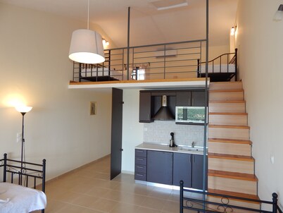 Kripis Studio Paliouri No5 with exellent view