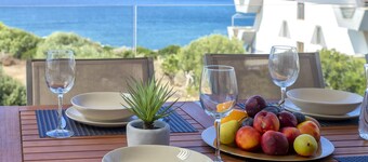 Alghero on the sea. Penthouse with incredible view and covered verandas