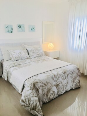 1 soverom, internettilgang, sengetøy og rullestolvennlig