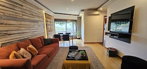 Smart TV, books, music library, stereo