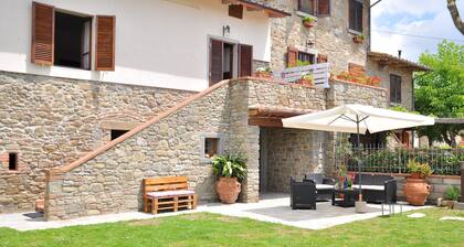 Podere Casorbica with free parking, large garden, private pool.