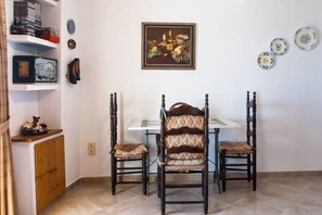 Dining - Relaxation,- 1st Line Beach   (Playa Les Palmeres (Sueca))