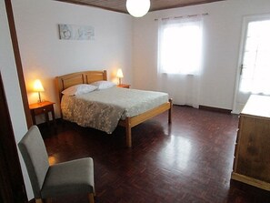 3 habitaciones, wifi y ropa de cama