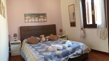 3 Schlafzimmer, Bügeleisen/Bügelbrett, WLAN, Bettwäsche