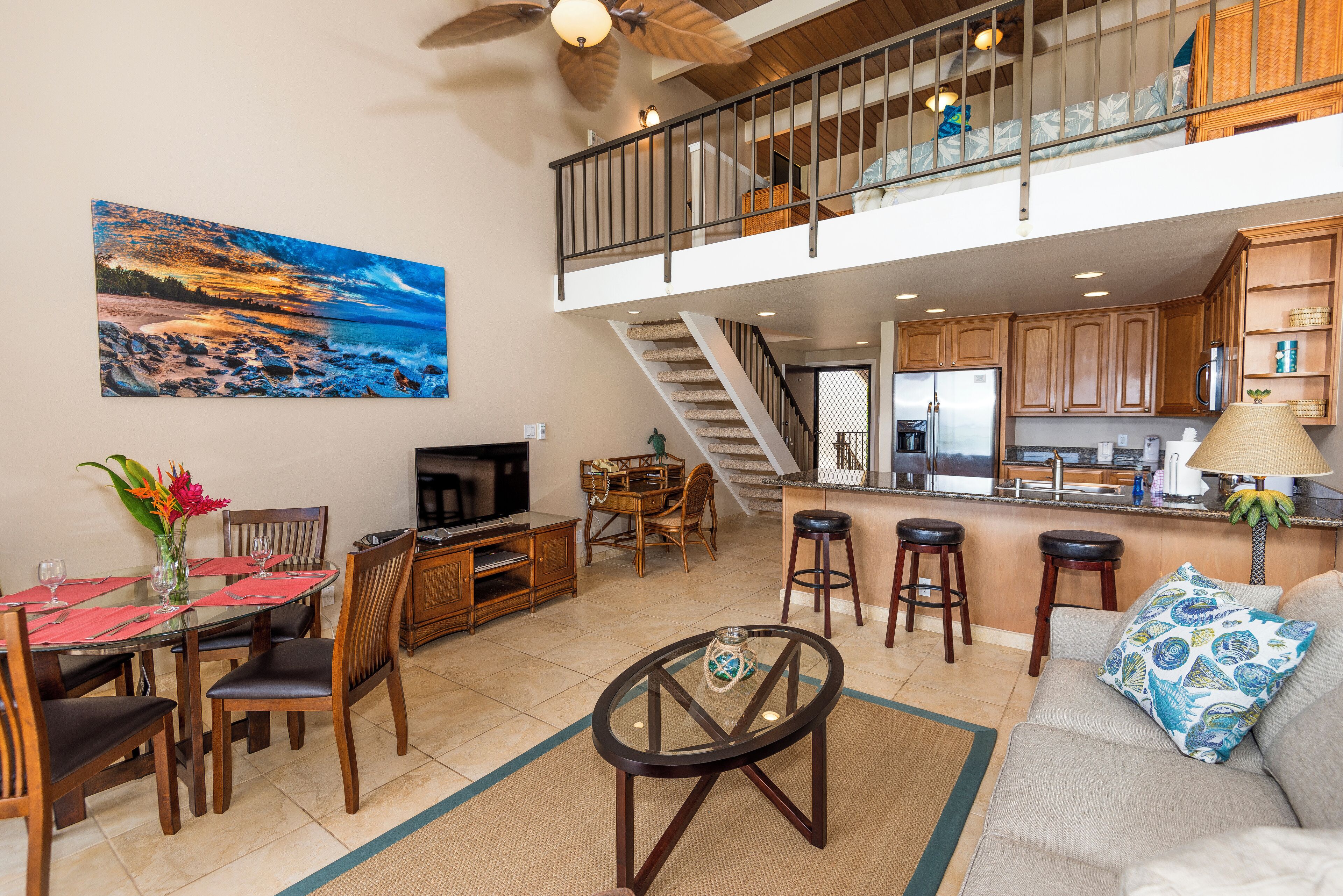 Condo, 2 Bedrooms | Dining