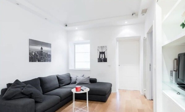 Smart TV - Urbanflat - Central Rome (Roma)