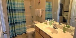 Condo, 1 Bedroom | Bathroom