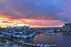 Condo, 2 Bedrooms | Marina