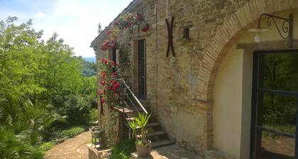 Antico Borgo Le Torricelle, medieval settlement with mosaic-pool, 8 (6+2)