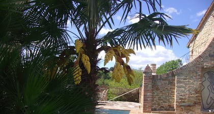 Antico Borgo Le Torricelle, mittelalterliche Siedlung mit Mosaik-Pool, 8 (6E + 2K)