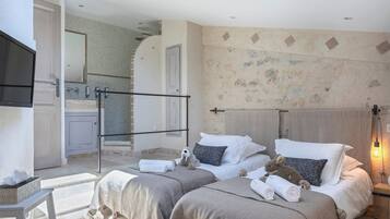 2 Schlafzimmer, Bügeleisen/Bügelbrett, Reisekinderbett, WLAN