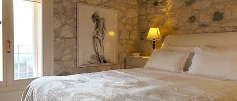 3 chambres, bureau, lit de bébé portatif, accÚs au Wi-Fi (inclus)