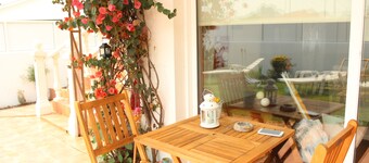 GREEN Pond House. Ideaal voor families, het strand, WiFi