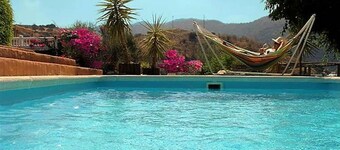 Delightful 2-bedroom bungalow 'Vinuela', sleeps 4, in country holiday complex